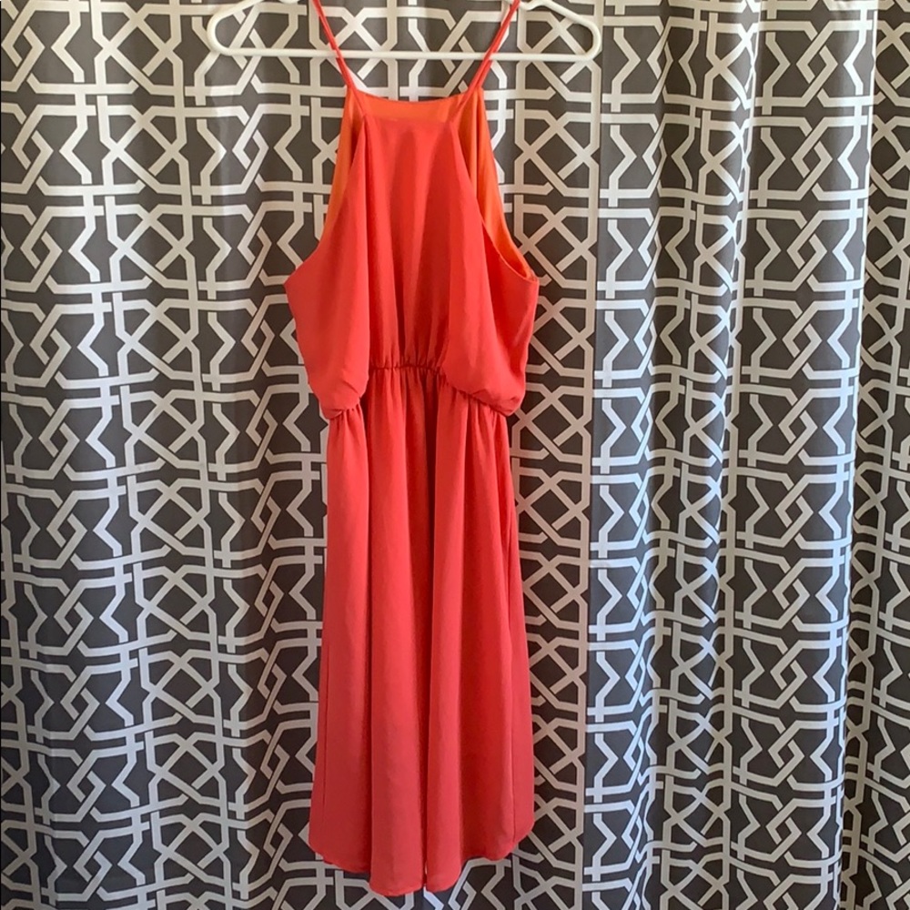 Spring dress - Picture 2 of 5